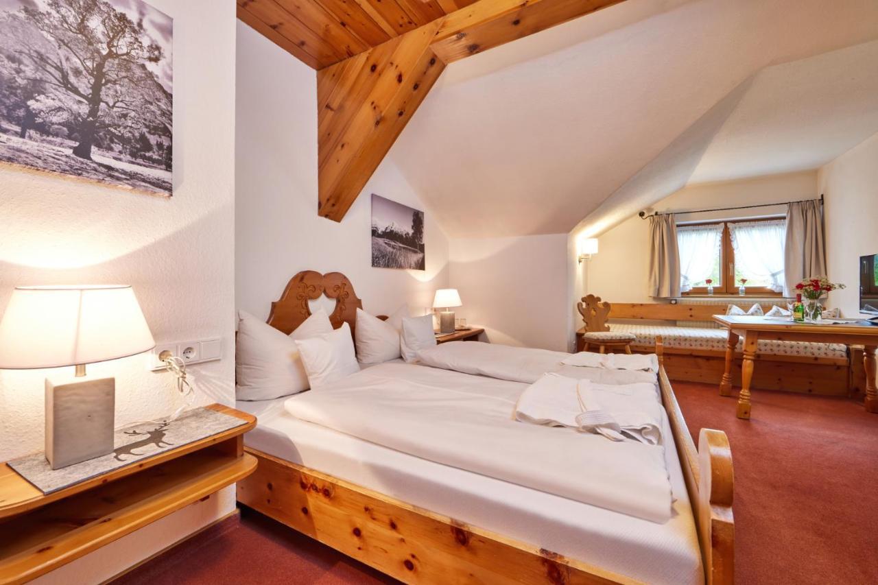 Gaestehaus Sonnenheim Mittenwald Bagian luar foto