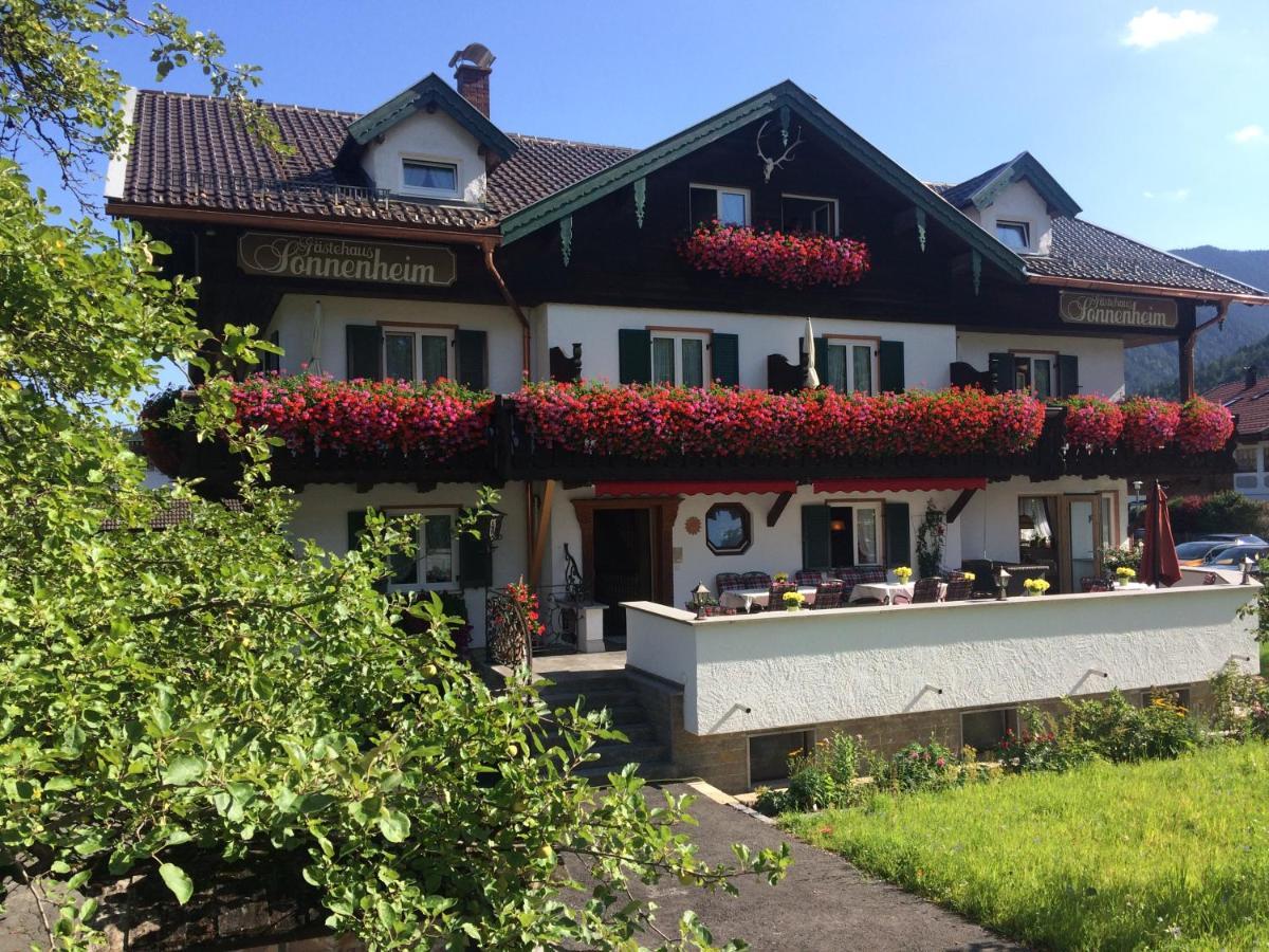 Gastehaus Sonnenheim Hotel Mittenwald Bagian luar foto