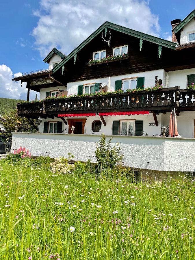 Gaestehaus Sonnenheim Mittenwald Bagian luar foto