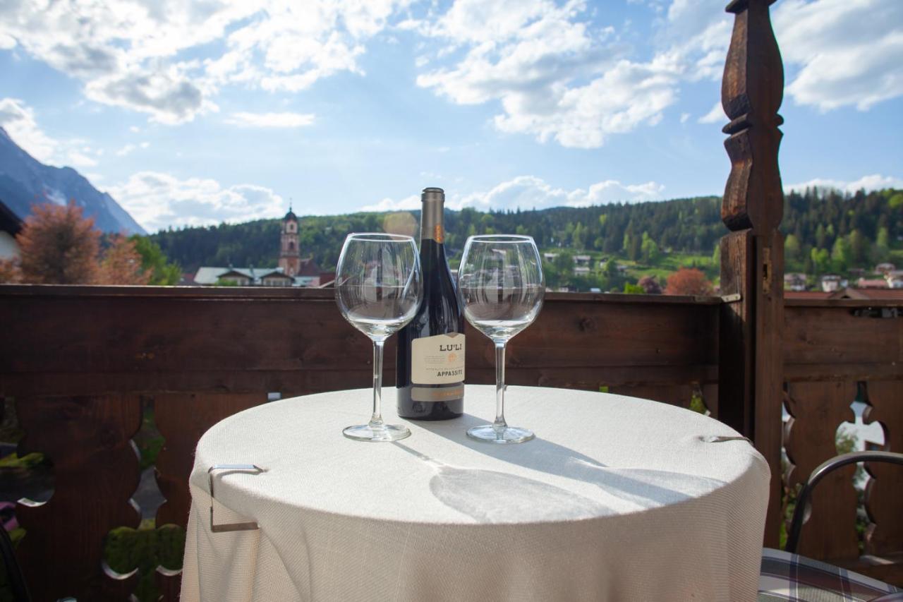Gaestehaus Sonnenheim Mittenwald Bagian luar foto