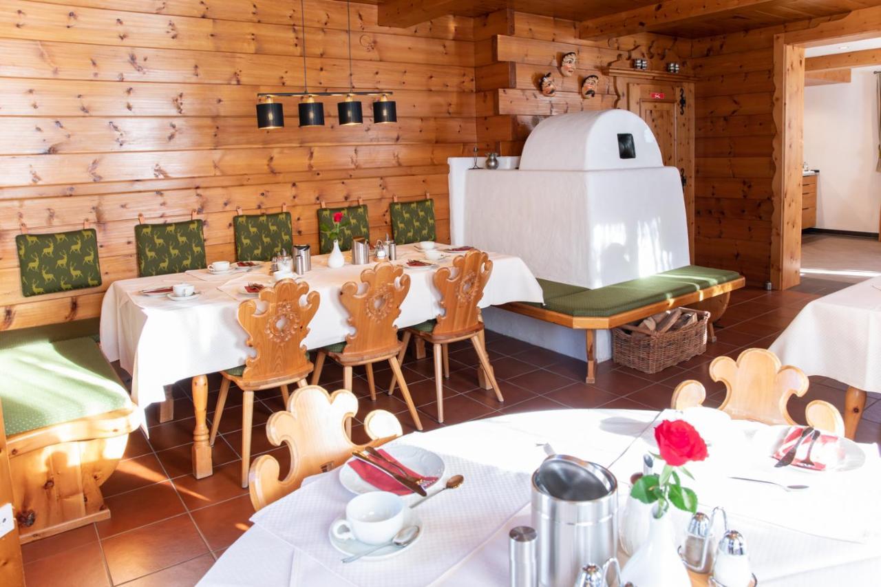 Gaestehaus Sonnenheim Mittenwald Bagian luar foto